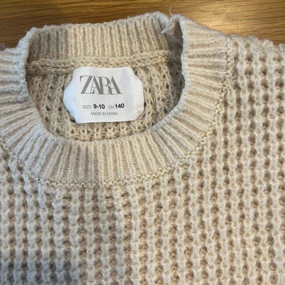 NWOT Zara Girls 9-10 yr cable knit sweater - Picture 2 of 5